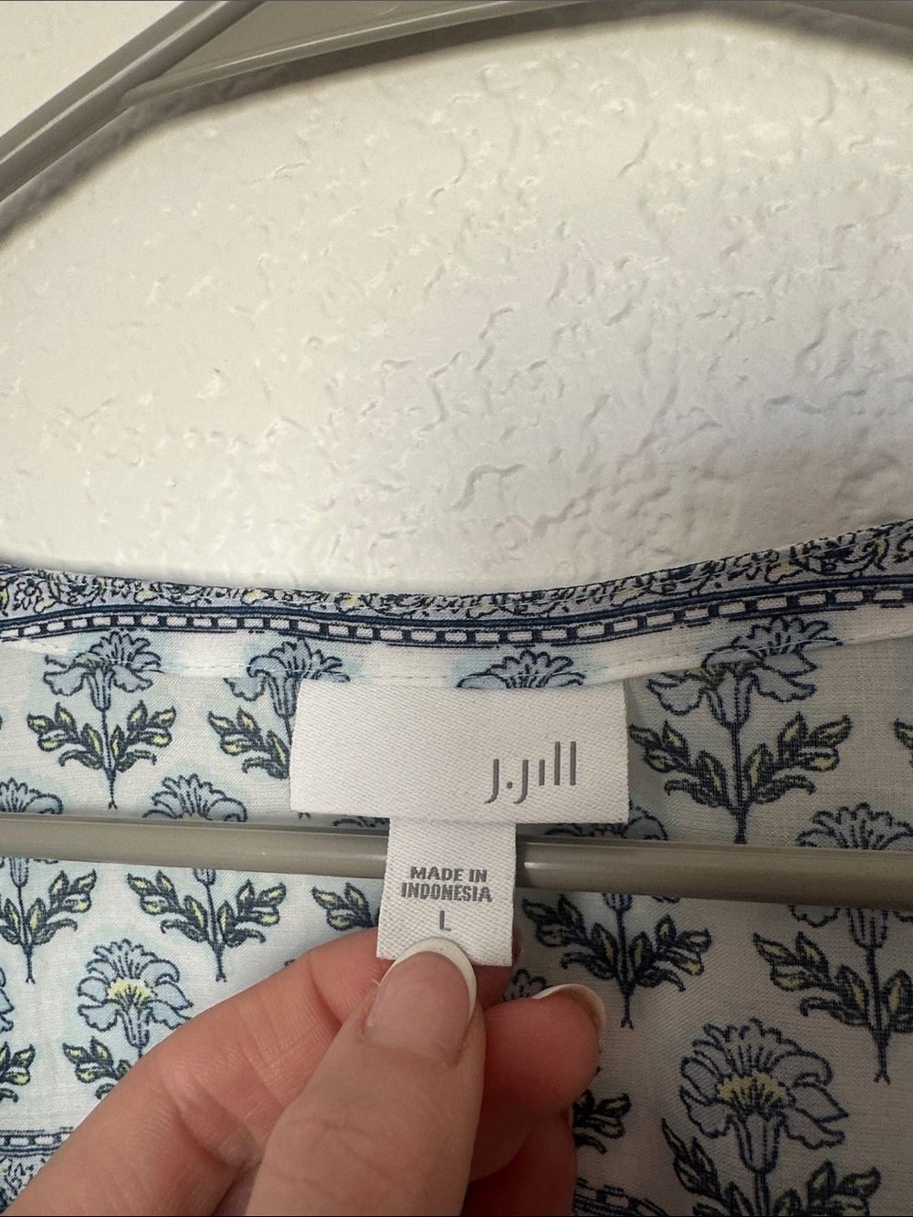 J. Jill Light Blue and Navy Floral Tunic - Picture 3 of 9
